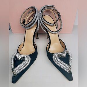 MACH & MACH Triple Heart 105mm satin pumps